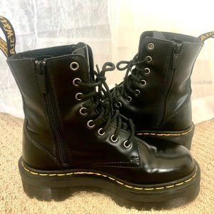 Dr. Martens Jadon 8 Eye Platform Boots (Size 7)